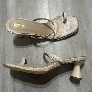 Miss Lola Snake Print Beige Cream Heels Sz 8.5